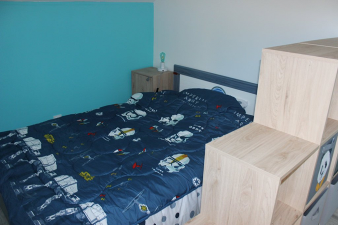 lit enfant chambre bleue